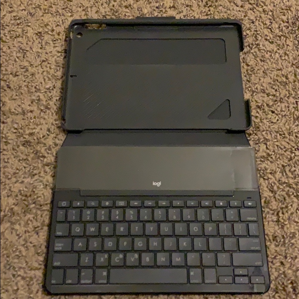 iPad Case (9.7 inch)